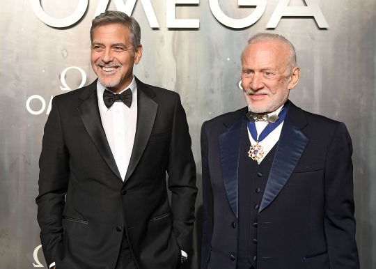 G. Clooney et B. Aldrin